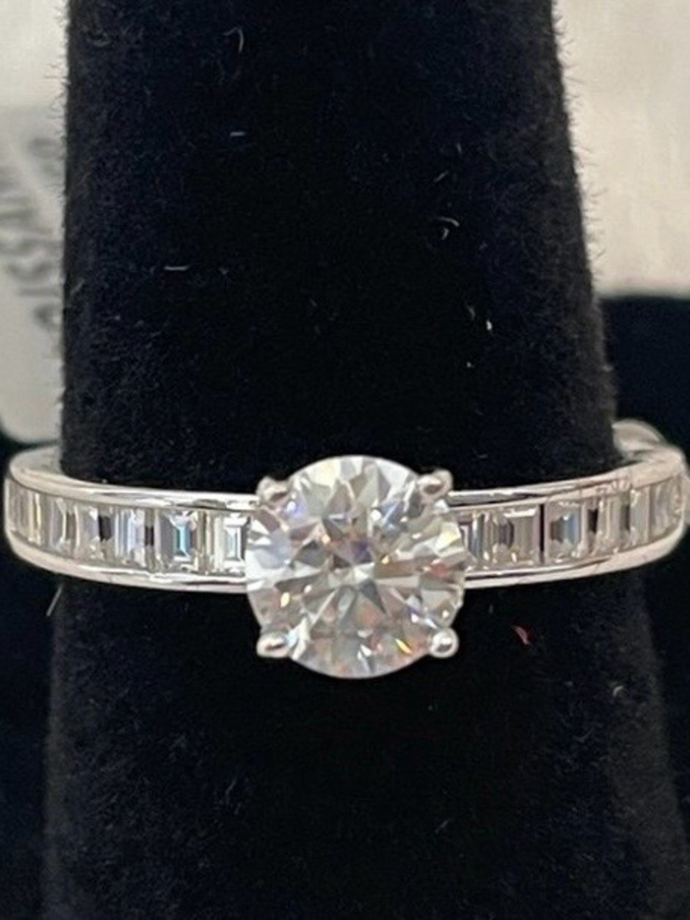 Women’s size 7 rhodium plating over 925 sterling silver 1.00ctw Moissanite ring